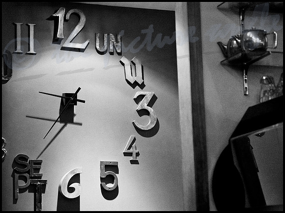 Verre Siffleur, clock