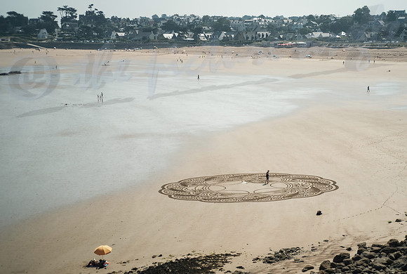 Beach art